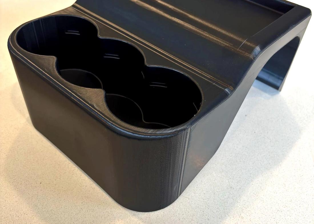 Unfinished C5 cupholder, side view