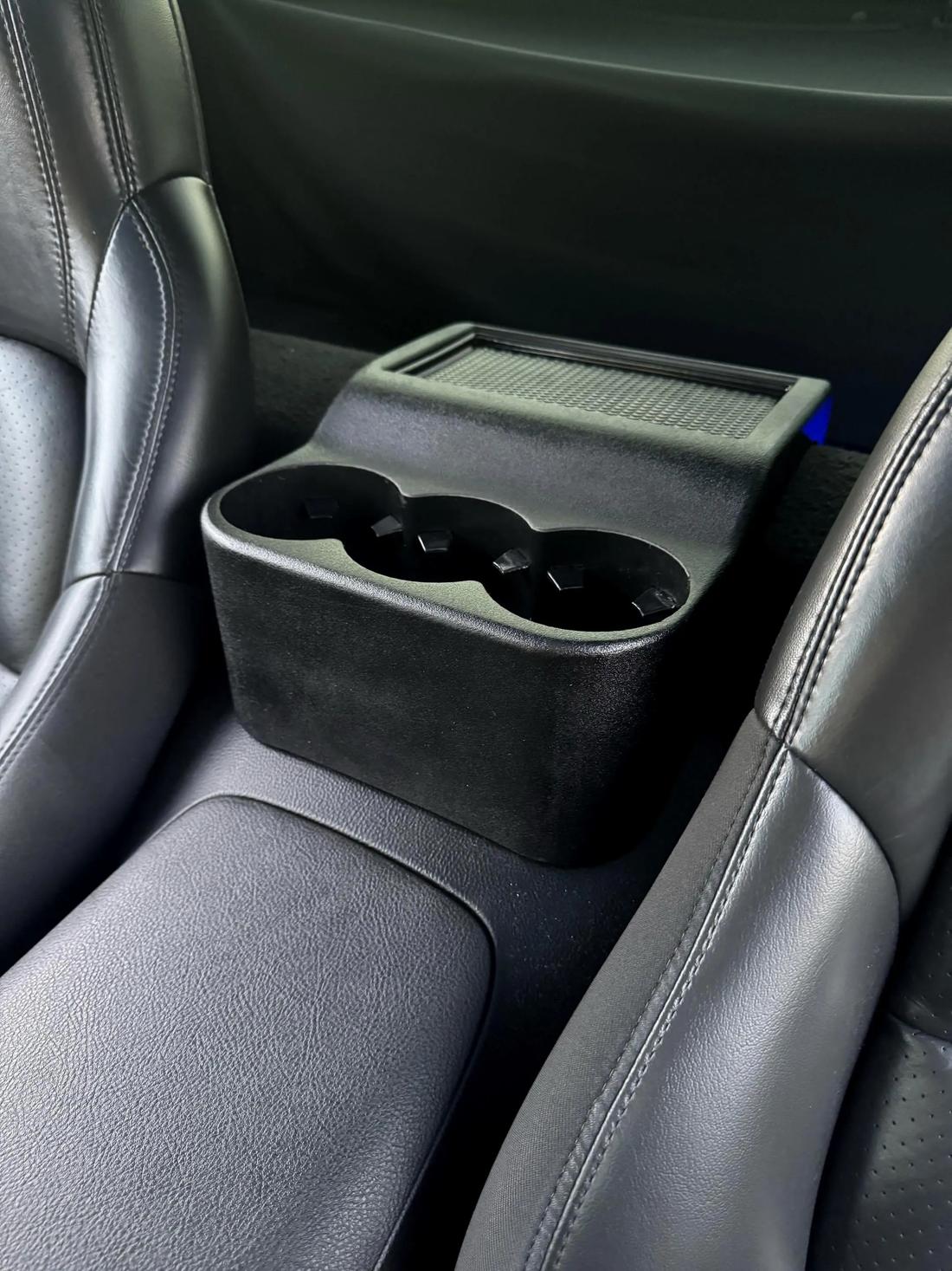 C6 Cupholder & Storage