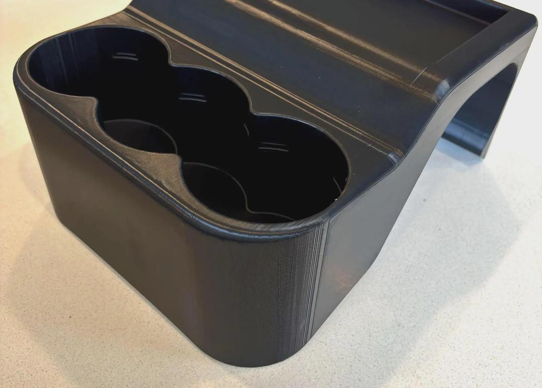Unfinished C6 cupholder, front